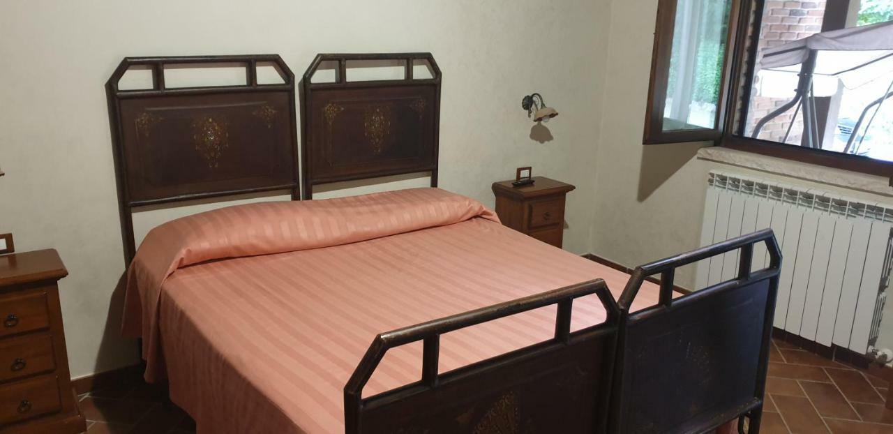 Agriturismo Il Castagneto Padula Cameră foto
